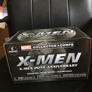 Marvel Collector Corps Funko POP X-Men Box Size S
